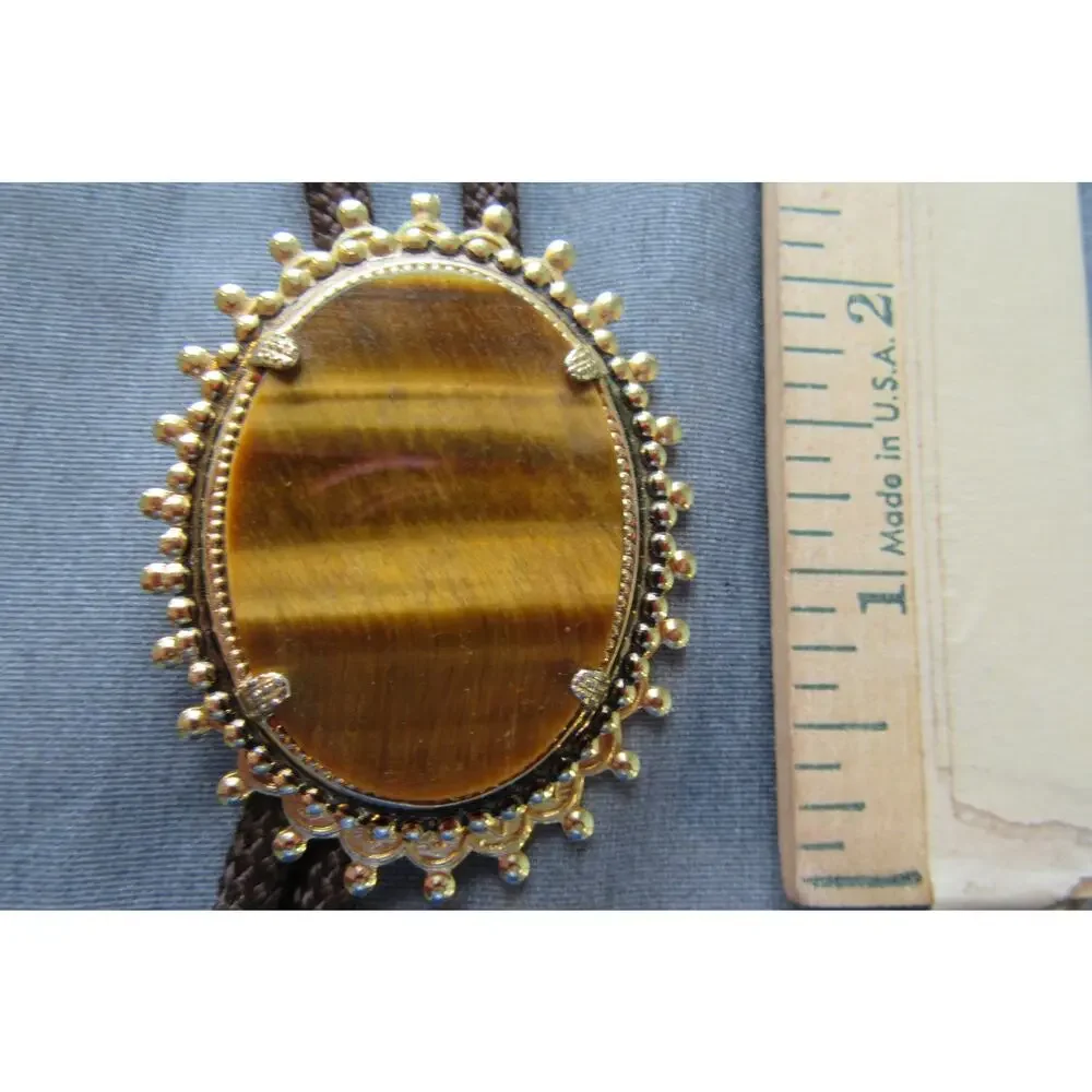Unknown vintage natural